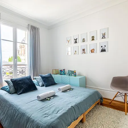 Guestready - Stately Haven Near Pantheon Parigi